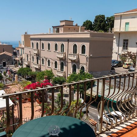 Casa Vacanze Il Vicolo 陶尔米纳 外观 照片
